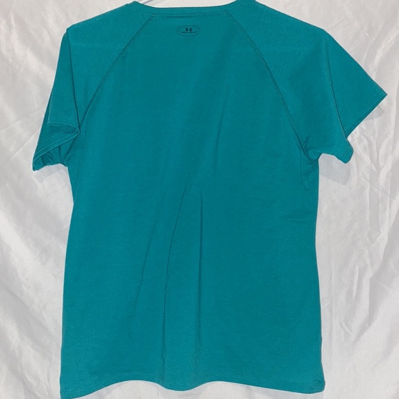 Womens Under Armour shirt sleeve. - Picture 6 of 7